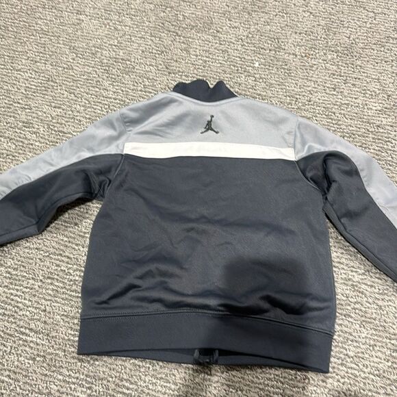 Jordan  jacket - Picture 2 of 3